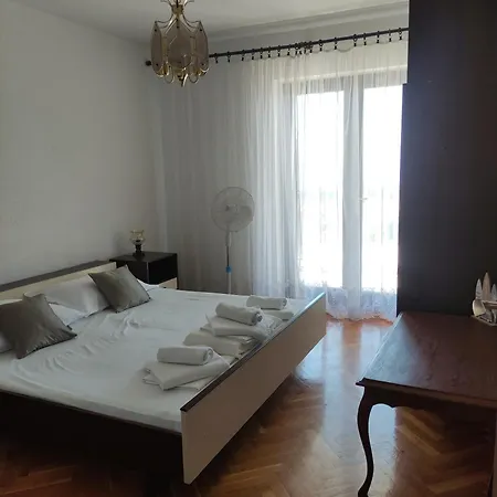 Apartament Moto